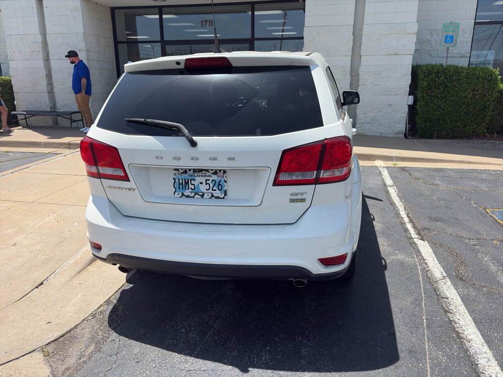 Used 2019 Dodge Journey GT FWD image 4