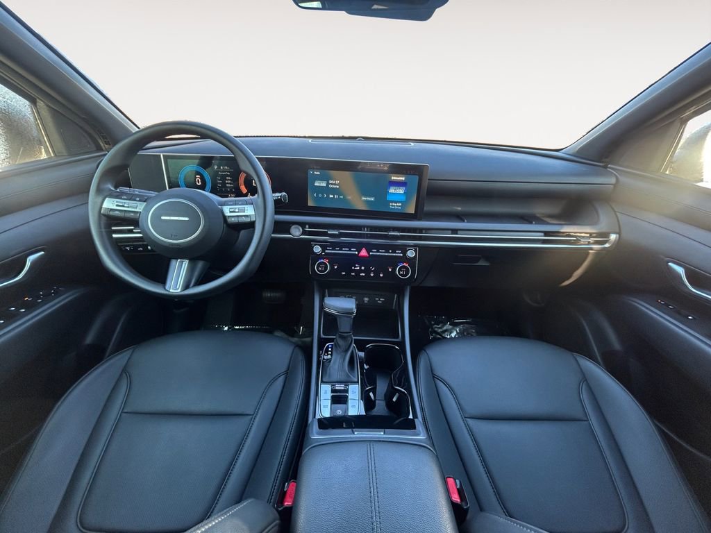 Used 2025 Hyundai Santa Cruz SEL image 13