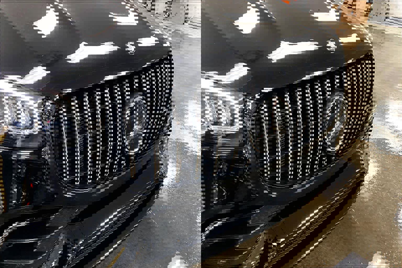 Certified 2024 Mercedes-Benz GLS 63 AMG 4MATIC image 32