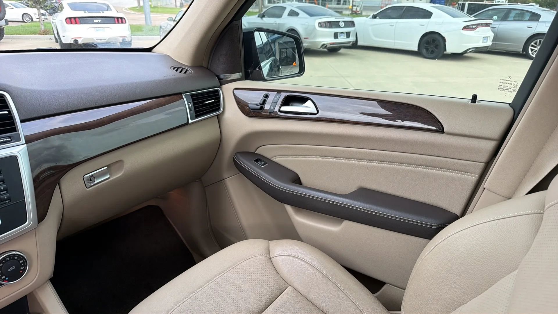 Used 2015 Mercedes-Benz ML 350 4MATIC image 60