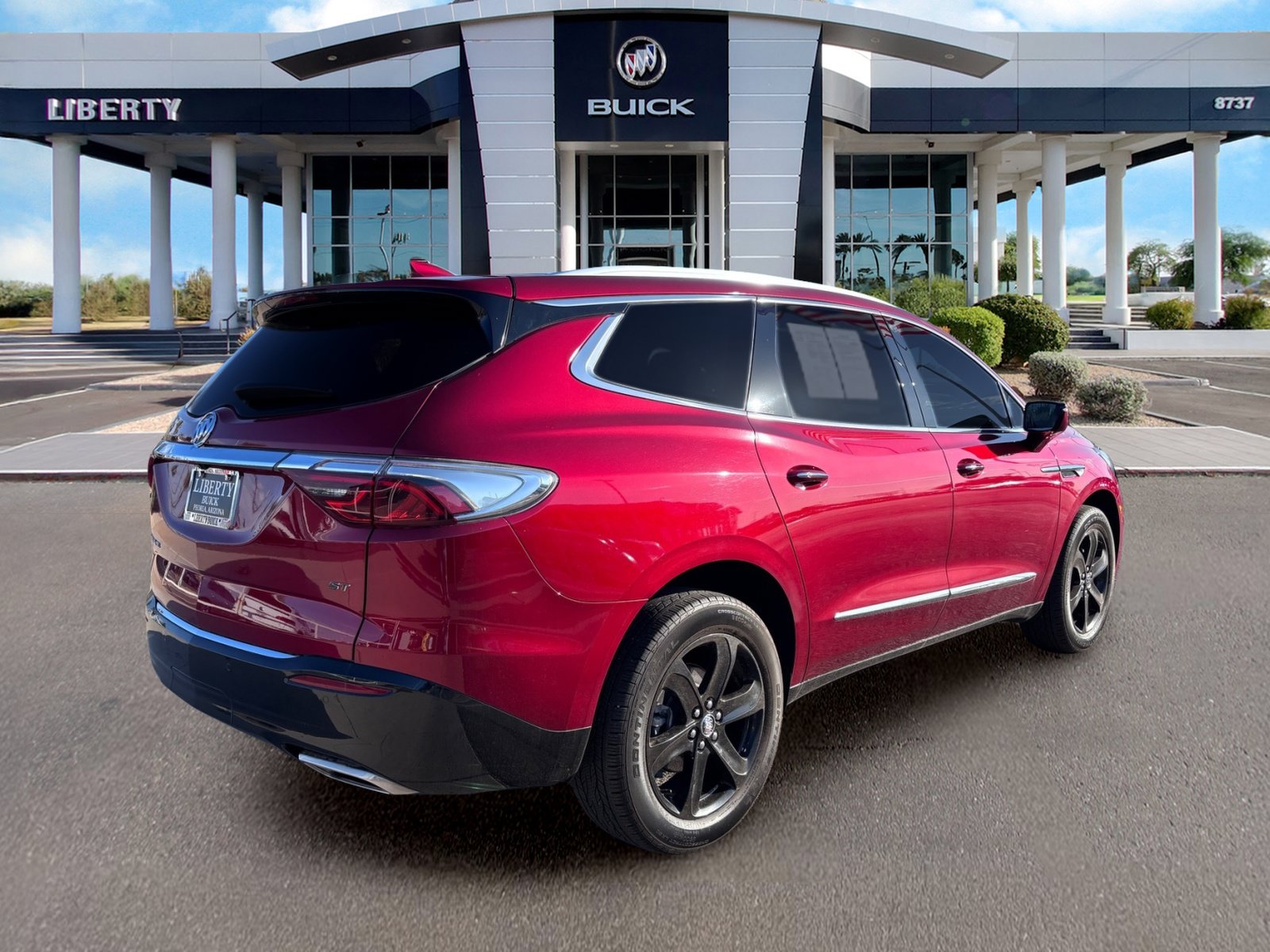Used 2023 Buick Enclave Essence w/ Experience Buick Package FWD image 3
