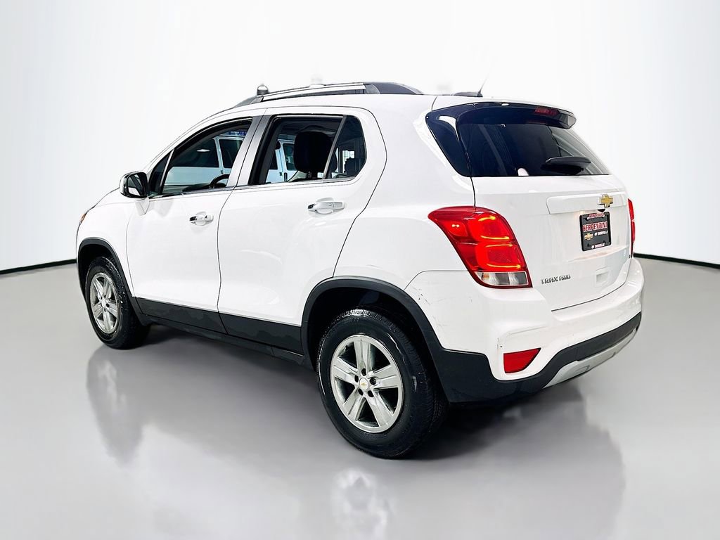 Used 2018 Chevrolet Trax LT w/ LT Convenience Package image 6