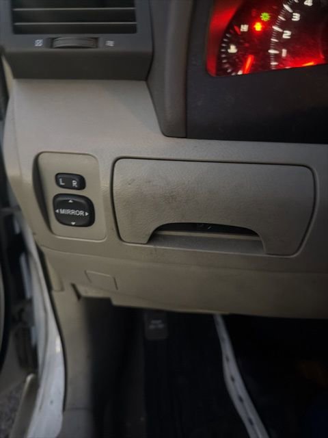 Used 2007 Toyota Camry XLE image 25