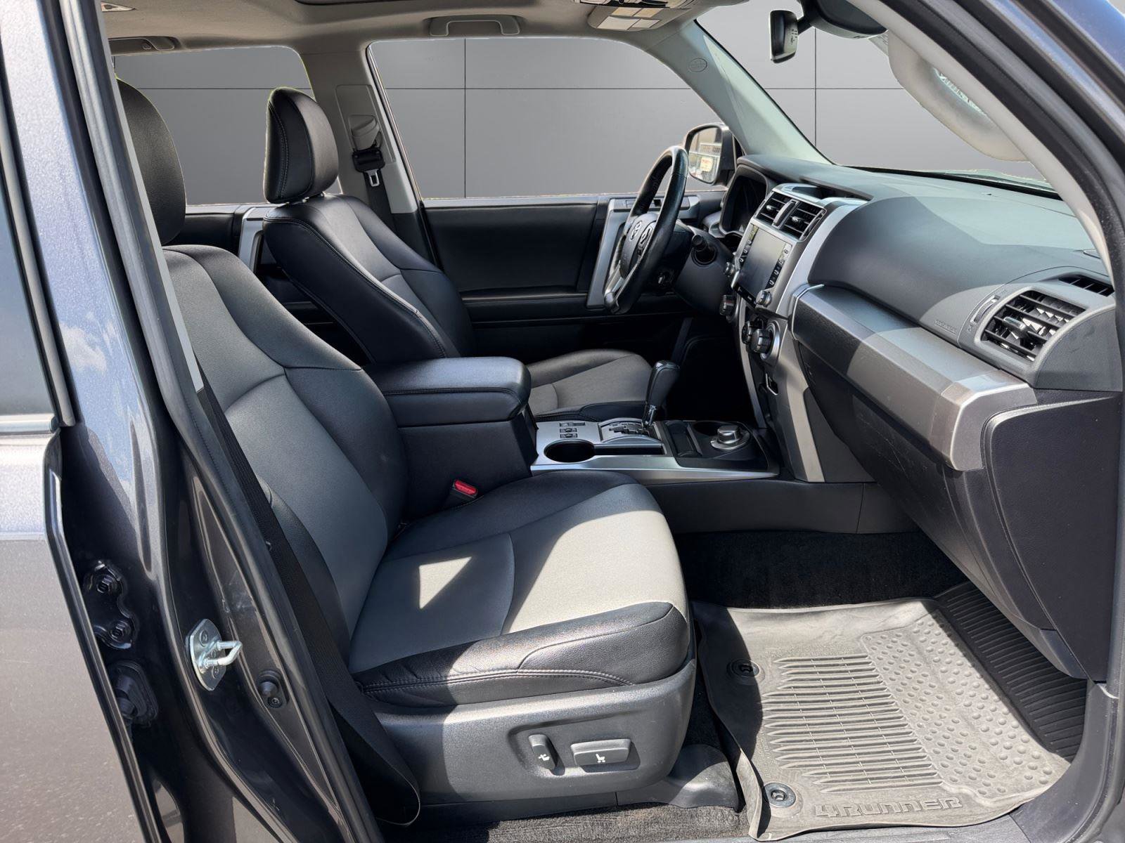 Certified 2023 Toyota 4Runner SR5 Premium w/ Moonroof Package AWD/4WD image 7