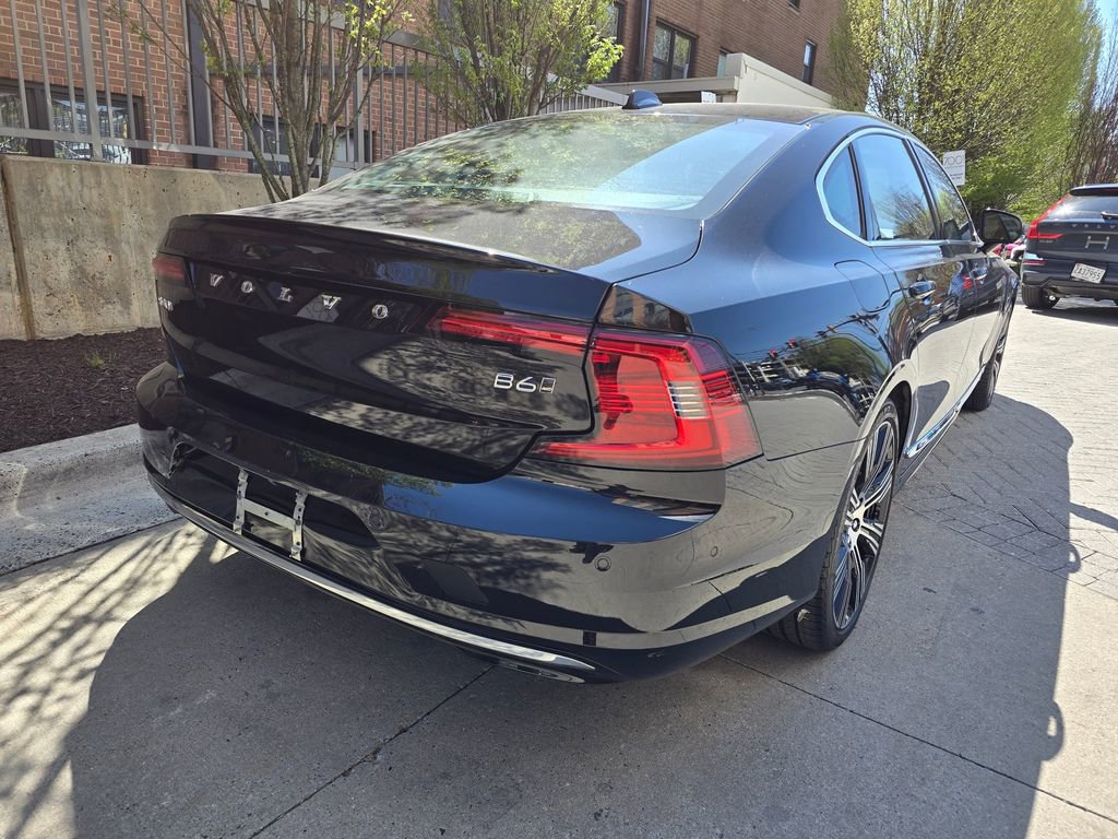 Used 2023 Volvo S90 B6 Ultimate w/ Protection Package image 5