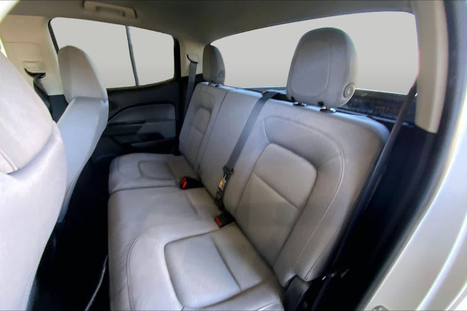 Used 2016 GMC Canyon 2WD Crew Cab w/ Convenience Package image 20