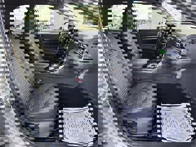 Used 2024 Toyota Camry SE image 28