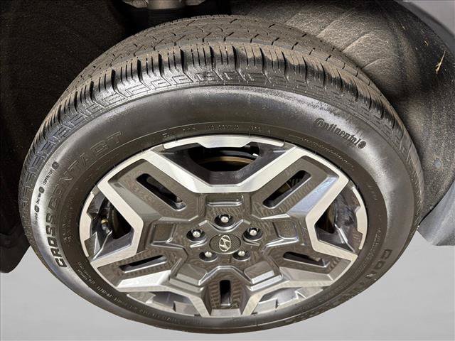 Used 2023 Hyundai Santa Fe Limited FWD image 19