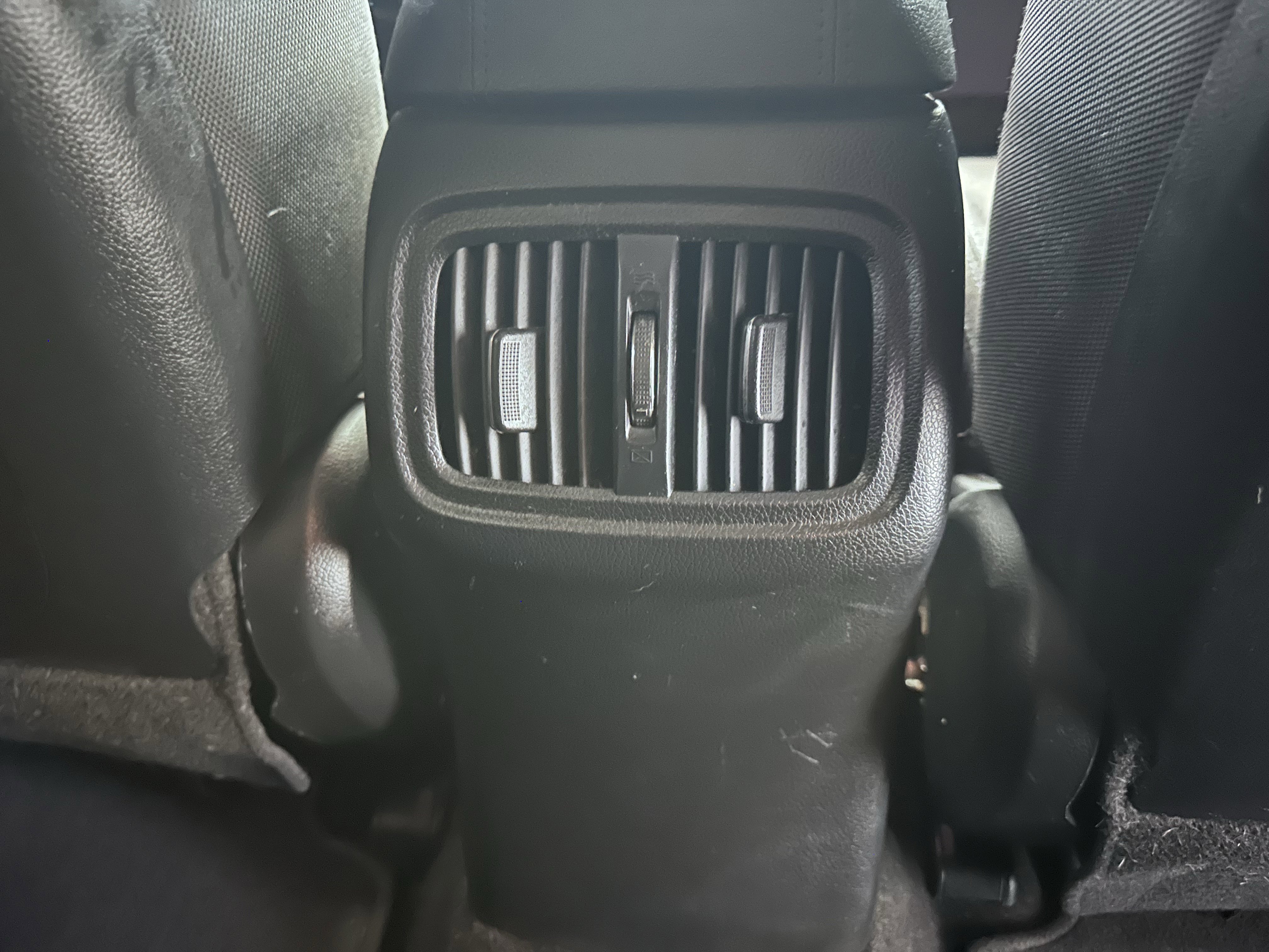 Used 2014 Kia Sportage LX image 34