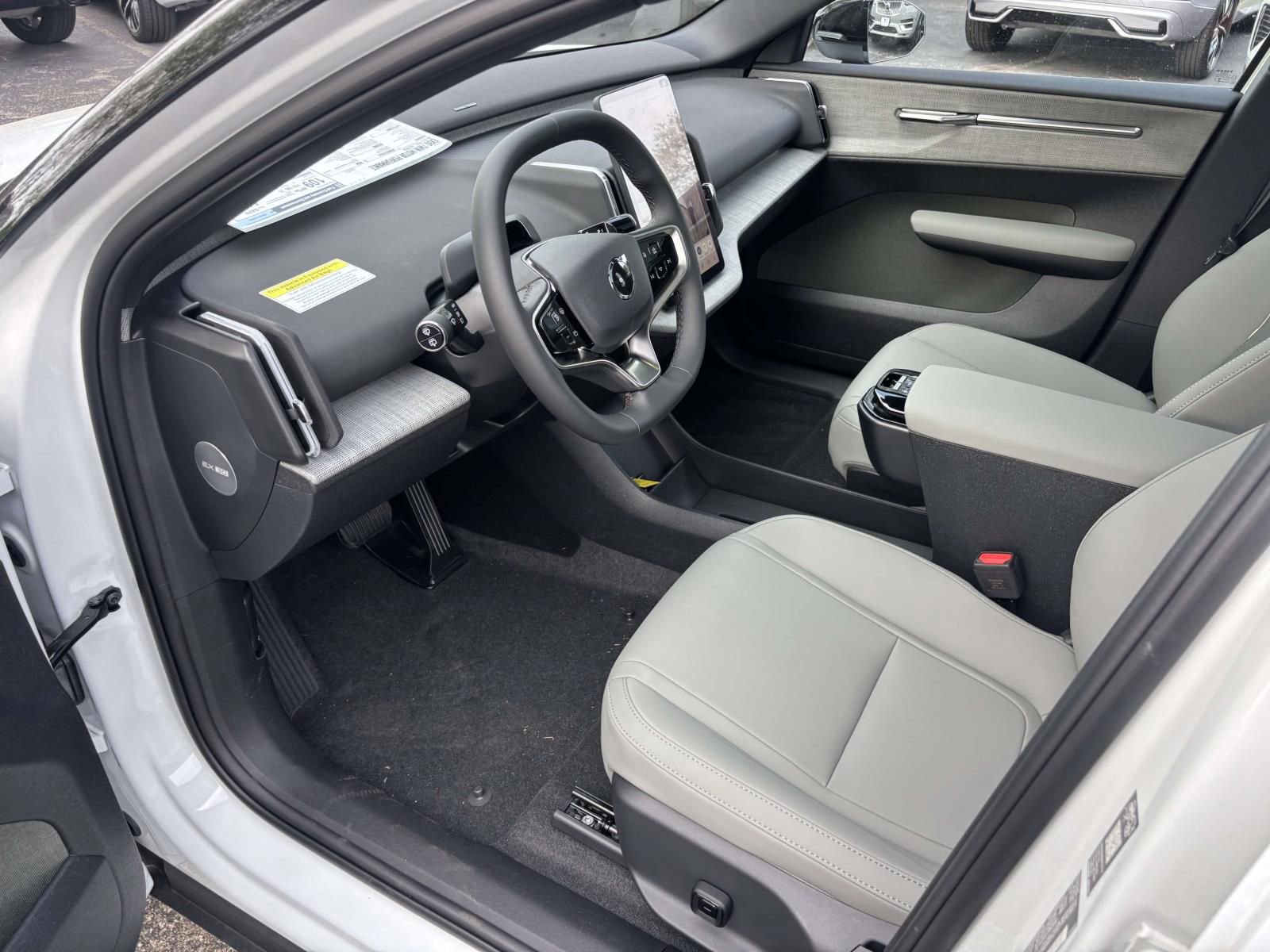 New 2026 Volvo EX30 Ultra w/ Climate Package AWD/4WD image 22