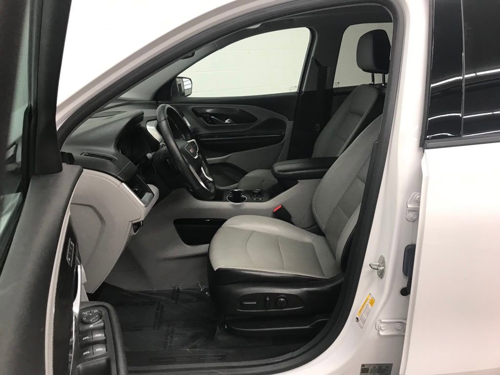 Used 2022 GMC Terrain SLT w/ Infotainment Package II image 12
