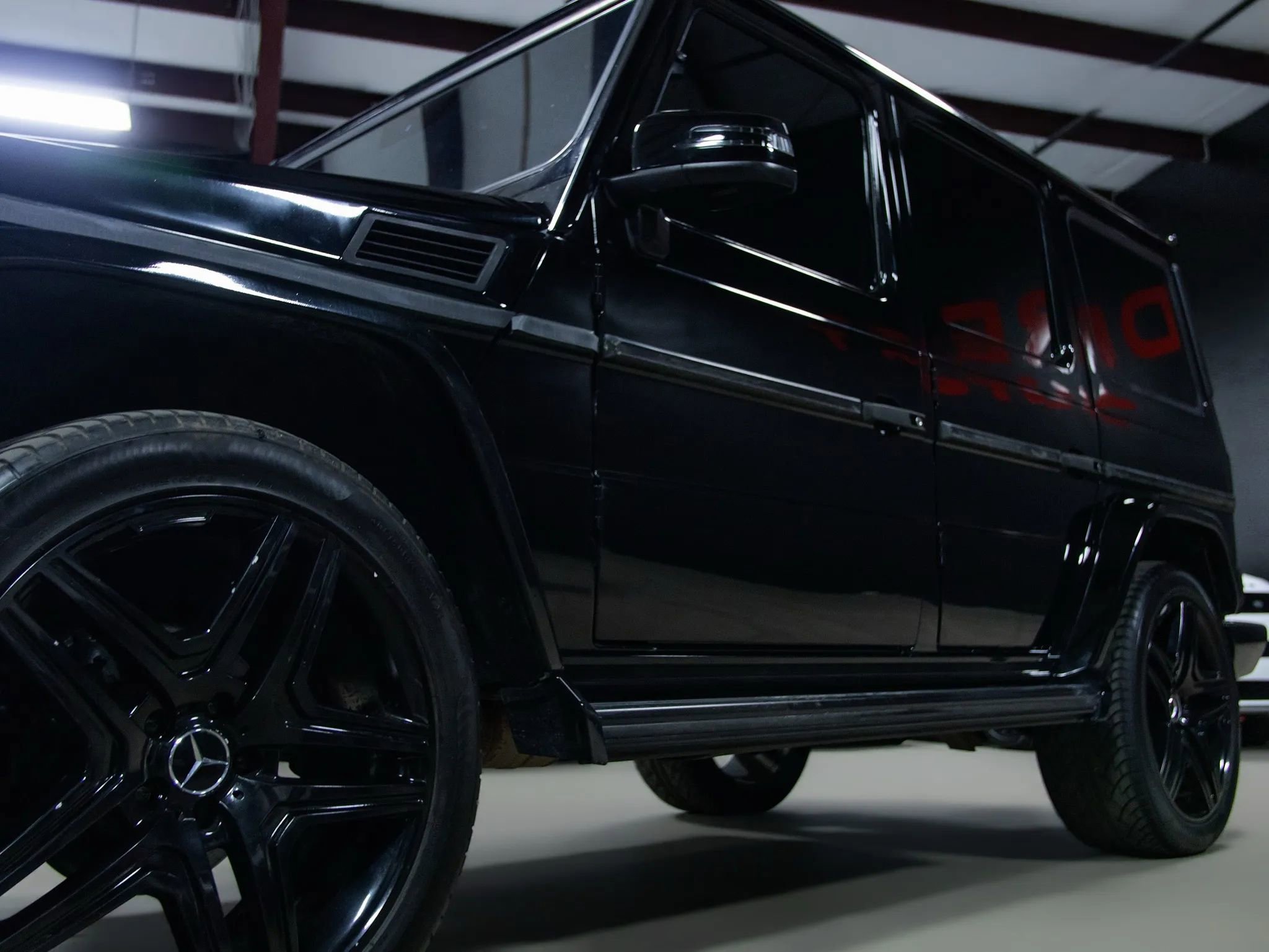 Used 2015 Mercedes-Benz G 550 image 6