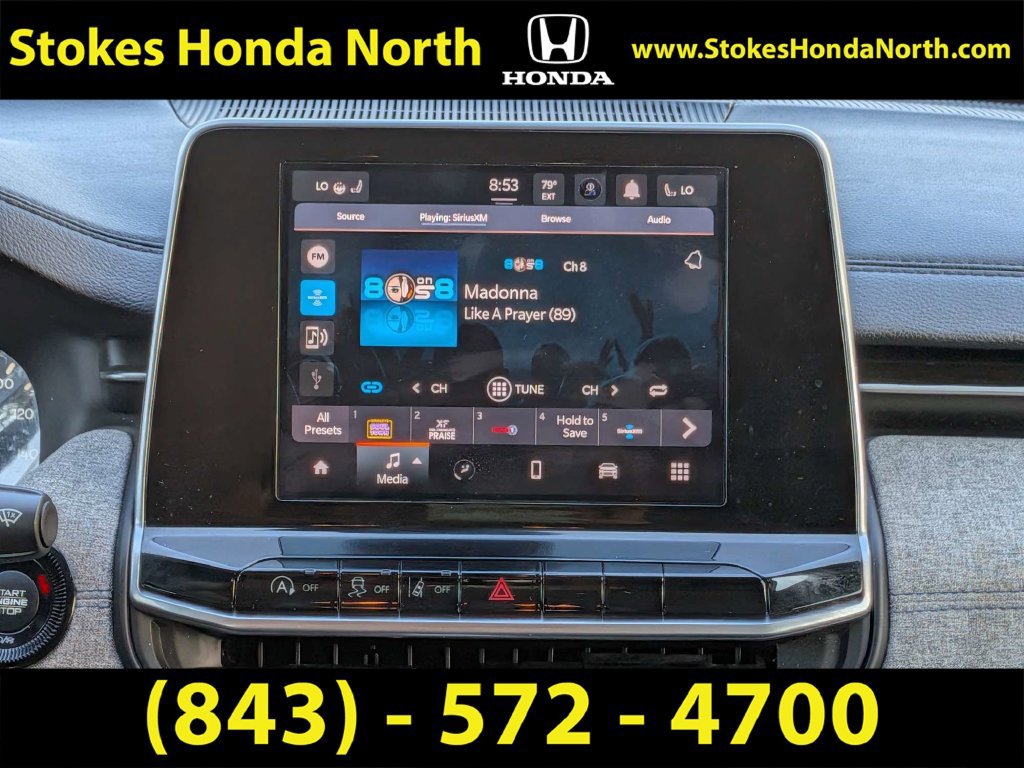 Used 2022 Jeep Compass Latitude w/ Sun and Sound Group AWD/4WD image 18