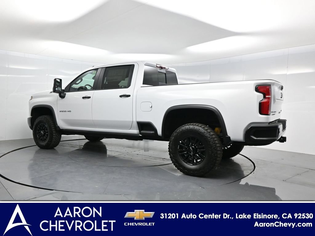 New 2026 Chevrolet Silverado 2500 ZR2 AWD/4WD image 5