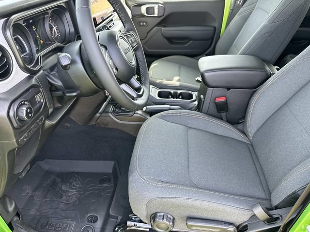 New 2026 Jeep Gladiator Sport AWD/4WD image 23