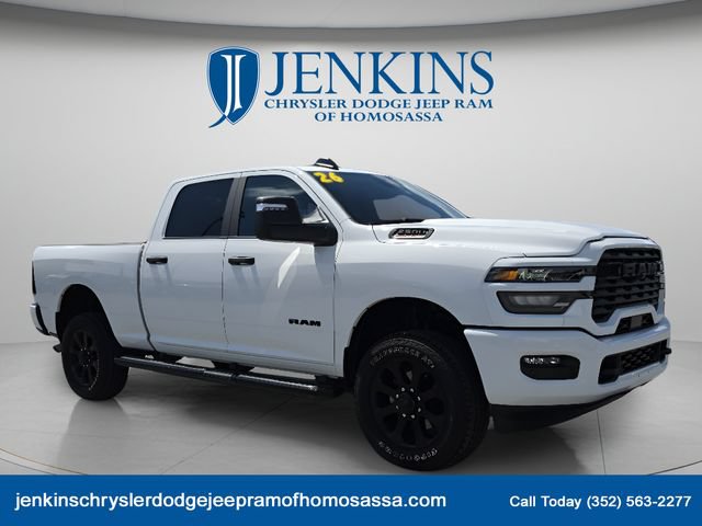 Used 2026 RAM 2500 Big Horn AWD/4WD image 2