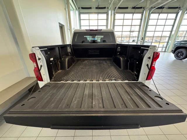 Certified 2025 Chevrolet Silverado 1500 LT AWD/4WD image 37