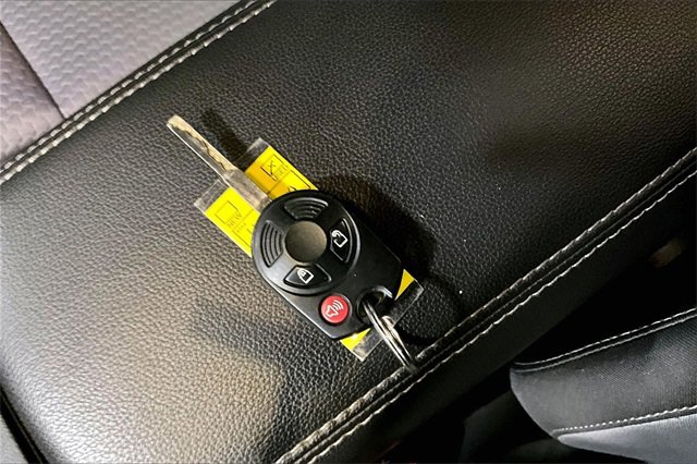 Used 2018 Ford Escape SE image 29