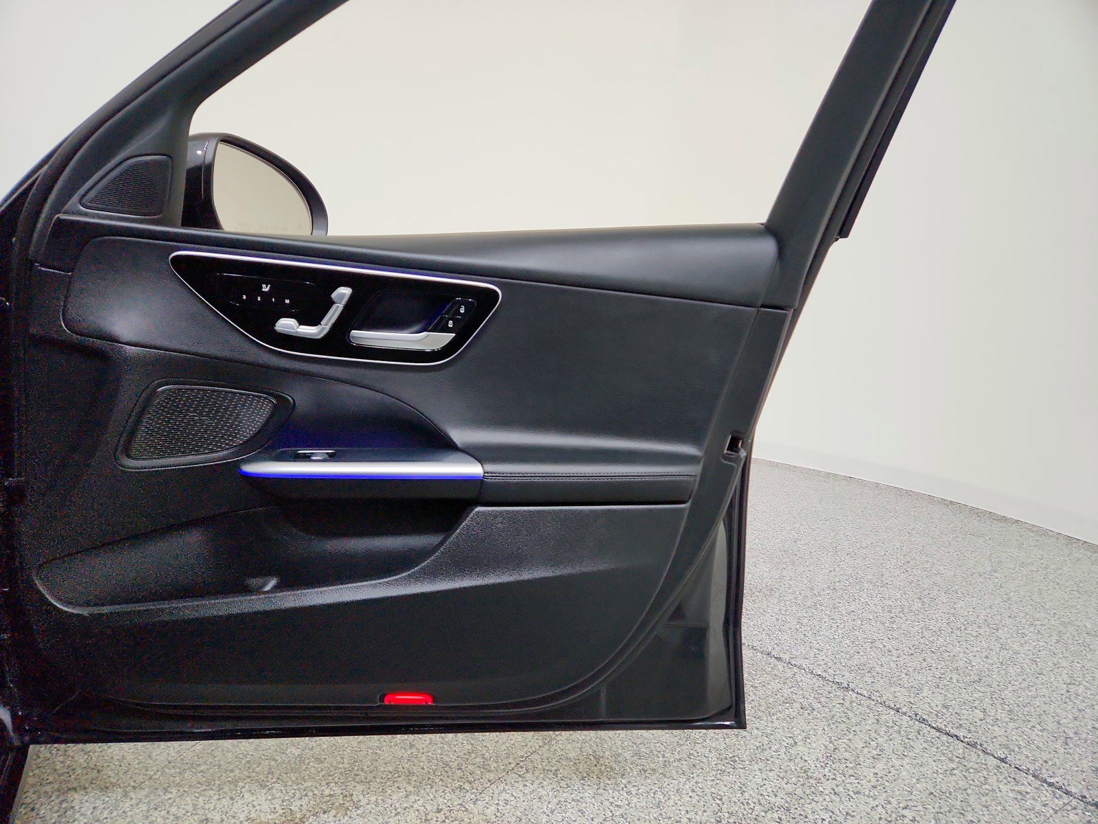 Certified 2023 Mercedes-Benz C 300 4MATIC Sedan image 20