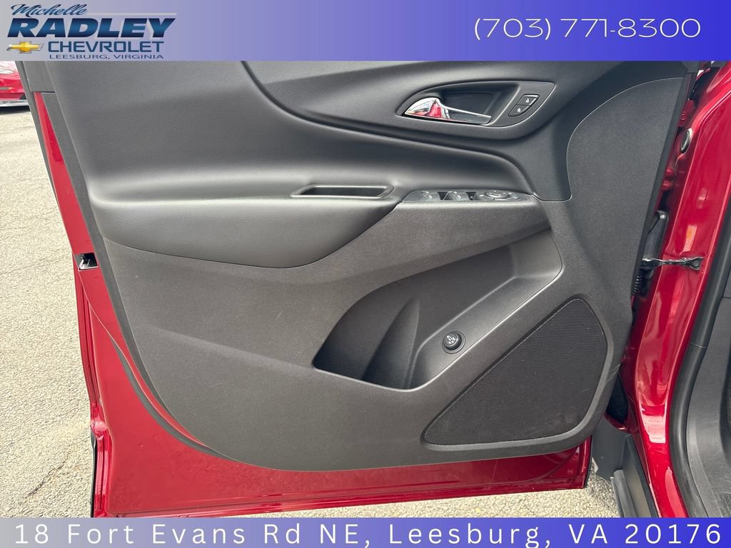 Used 2019 Chevrolet Equinox LT w/ Driver Convenience Package FWD image 12