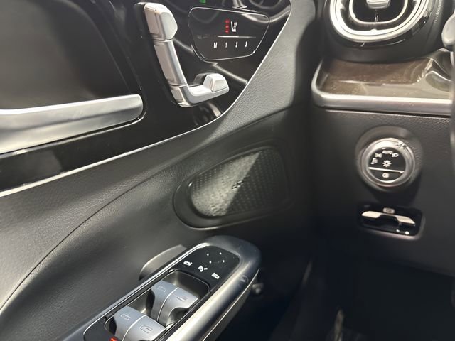 Used 2022 Mercedes-Benz C 300 4MATIC Sedan image 16