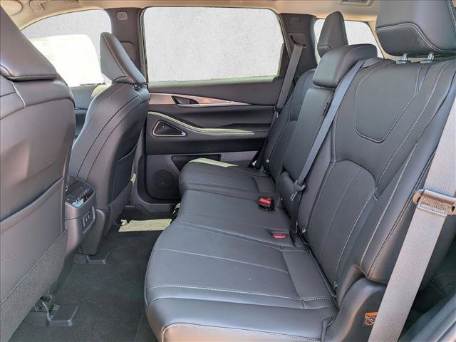 New 2027 INFINITI QX60 Luxe w/ Cargo Package FWD image 16