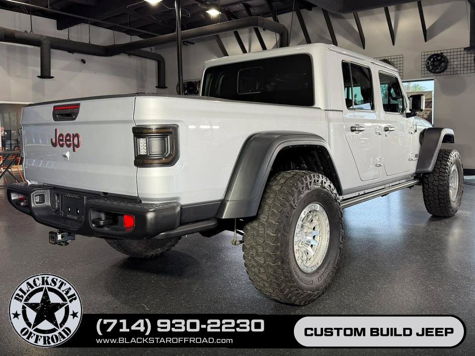 Used 2023 Jeep Gladiator Rubicon w/ Cold Weather Group AWD/4WD image 16