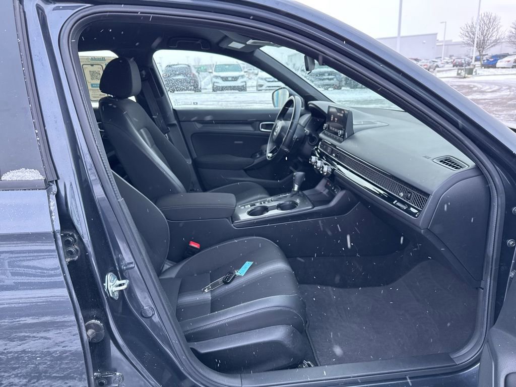 Used 2025 Honda Civic Sport image 35