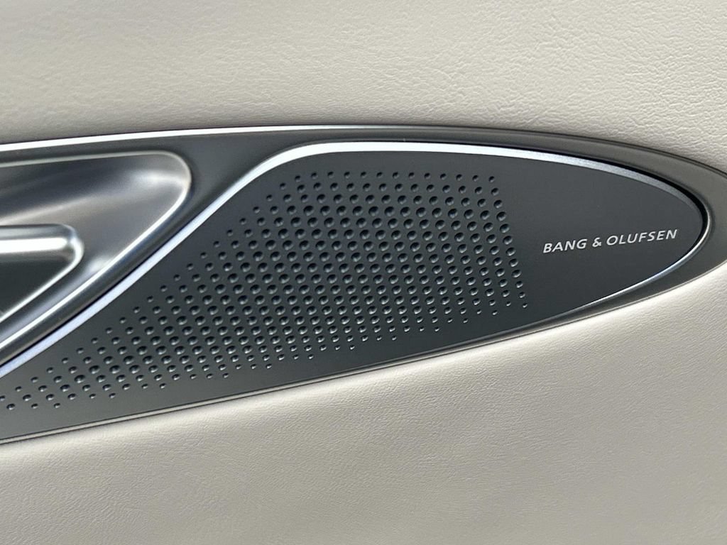 New 2026 Genesis GV70 3.5T Sport Prestige AWD/4WD image 24