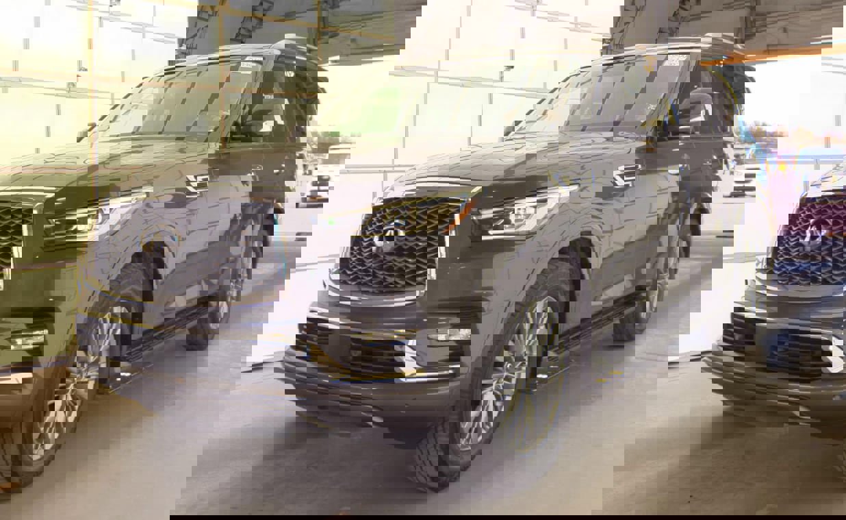 Used 2022 INFINITI QX80 Luxe image 1