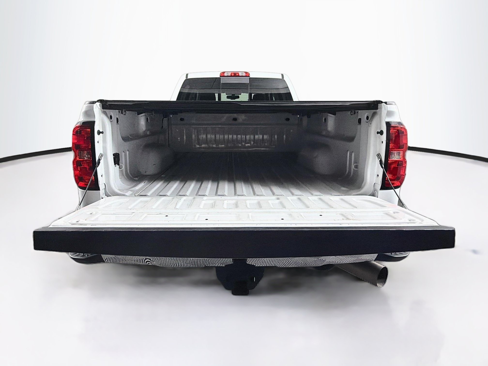 Used 2015 Chevrolet Silverado 2500 LTZ w/ Duramax Plus Package RWD image 28