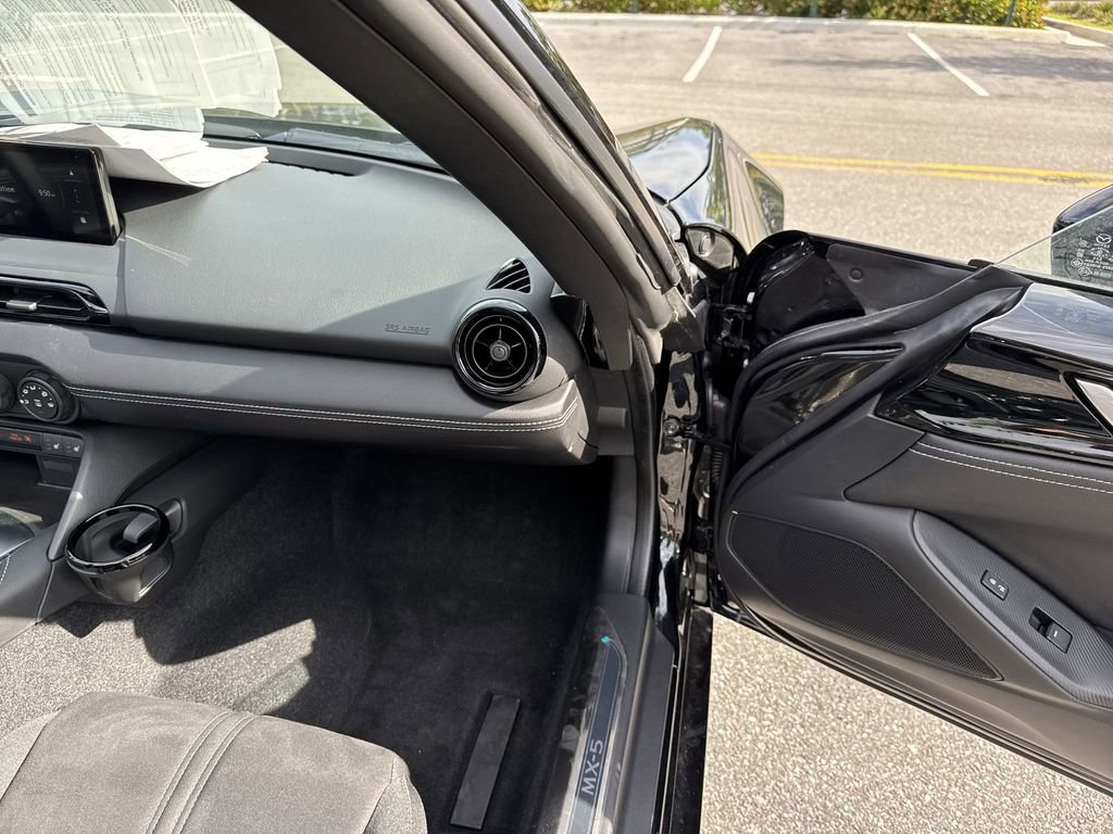 New 2026 MAZDA MX-5 Miata Club w/ Interior Package image 21