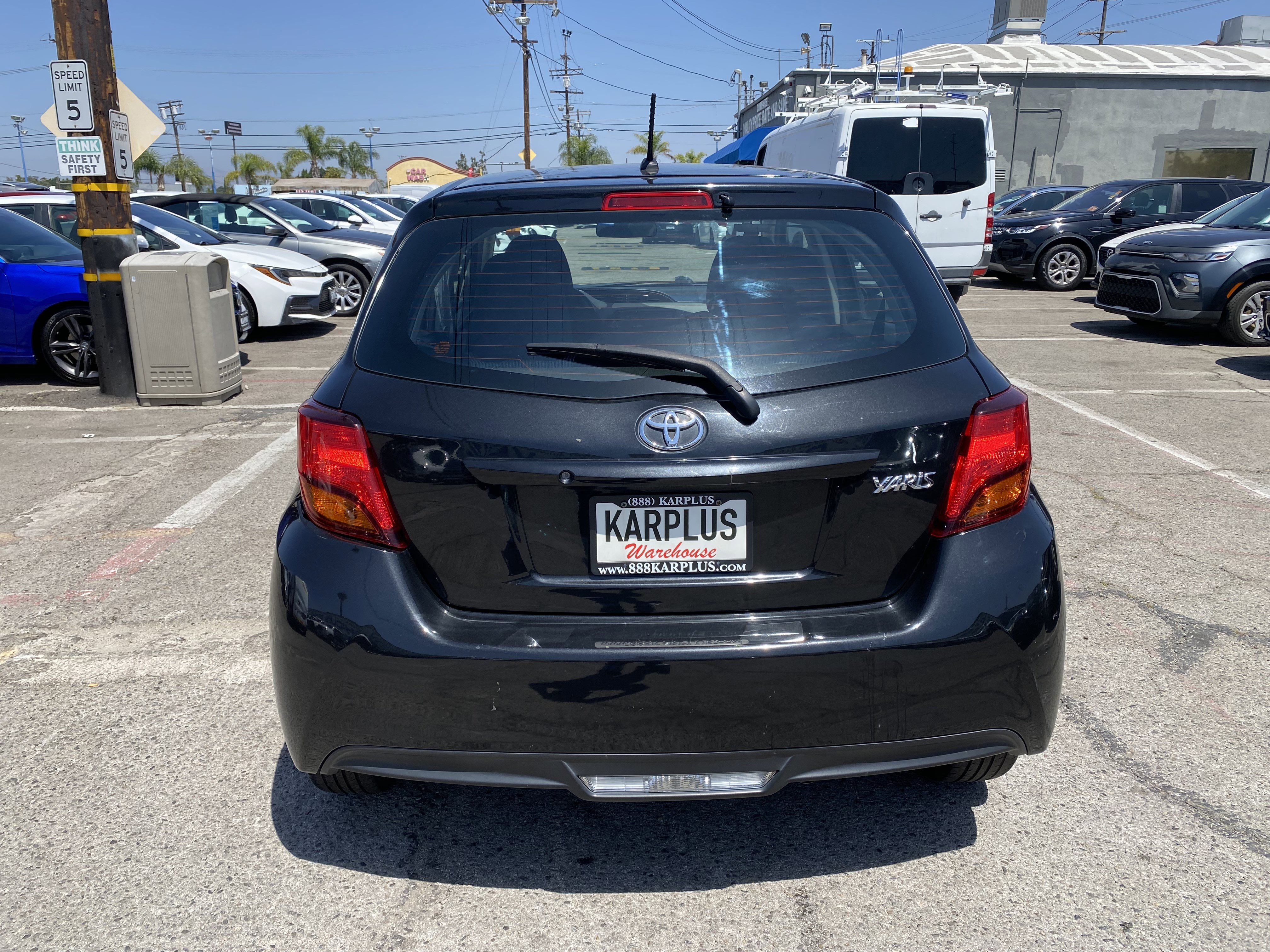 Used 2015 Toyota Yaris L FWD image 8