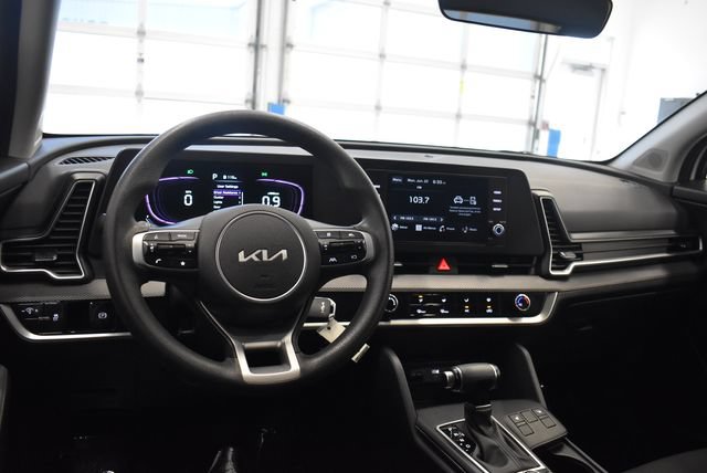 Used 2024 Kia Sportage LX AWD/4WD image 23