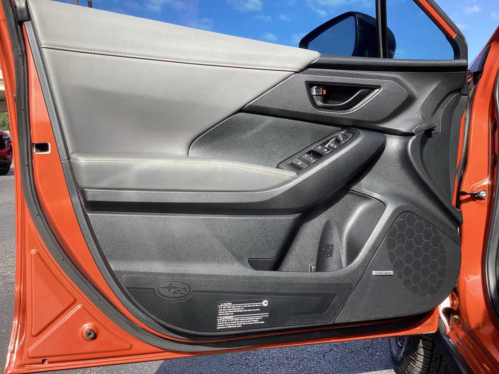 Used 2025 Subaru Crosstrek 2.5i Wilderness w/ Wilderness Package image 31