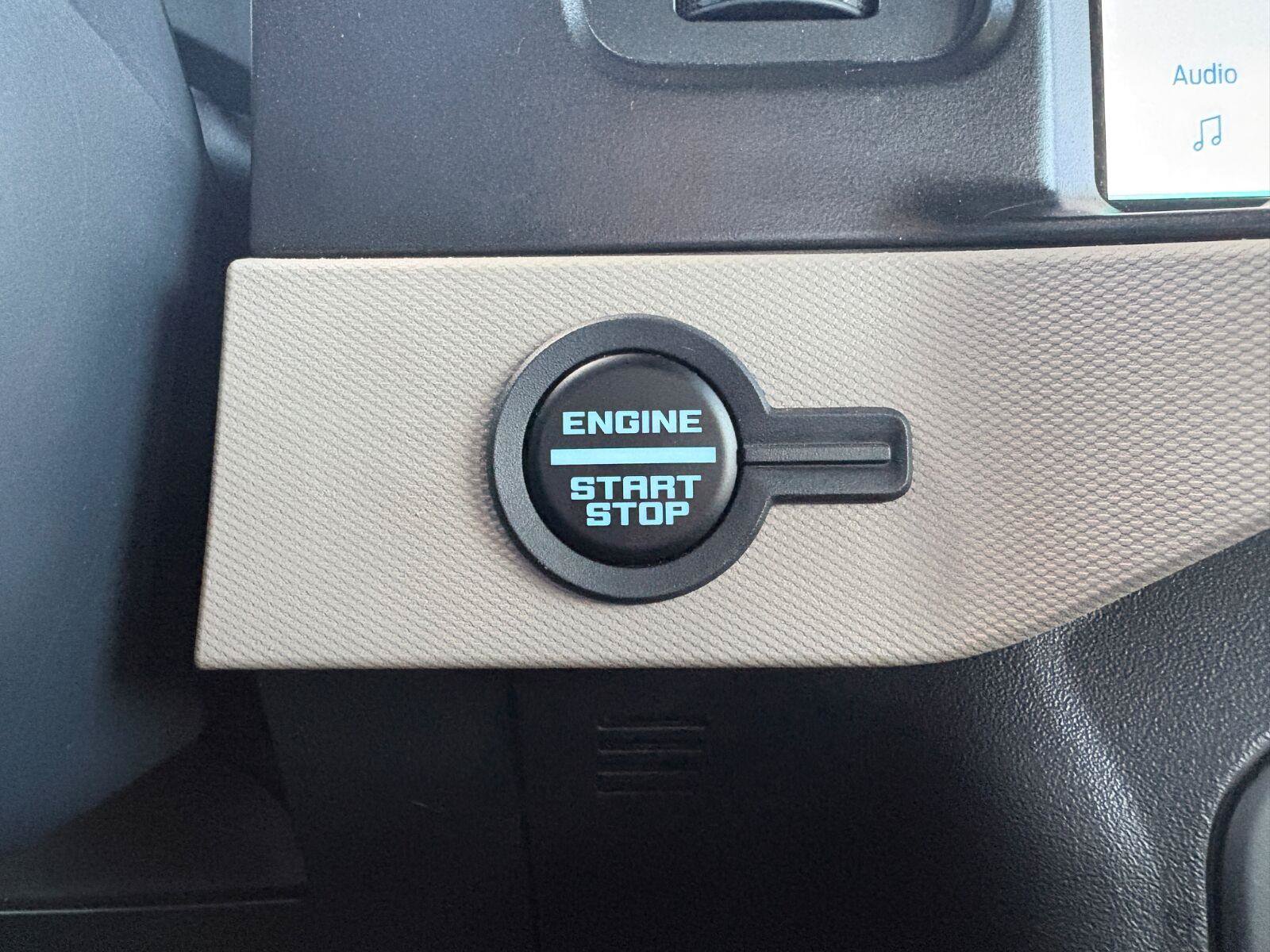Used 2023 Ford Bronco Wildtrak AWD/4WD image 28