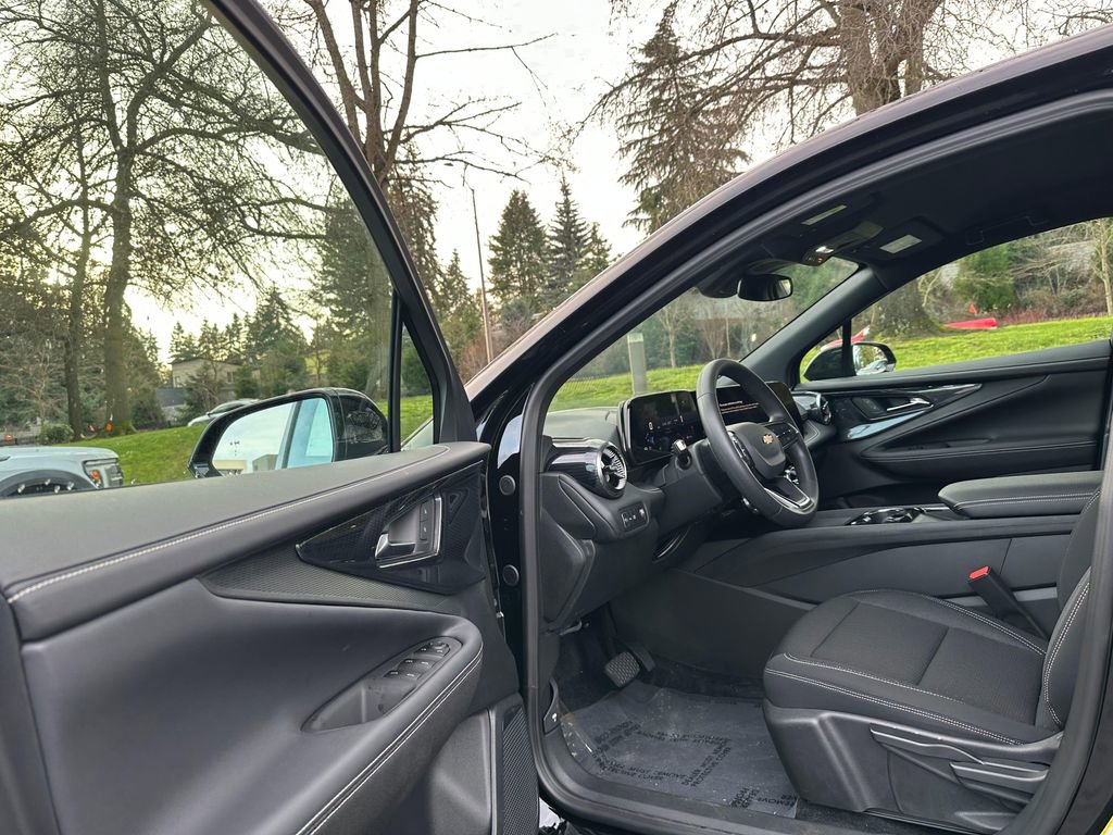 New 2025 Chevrolet Blazer EV LT image 20