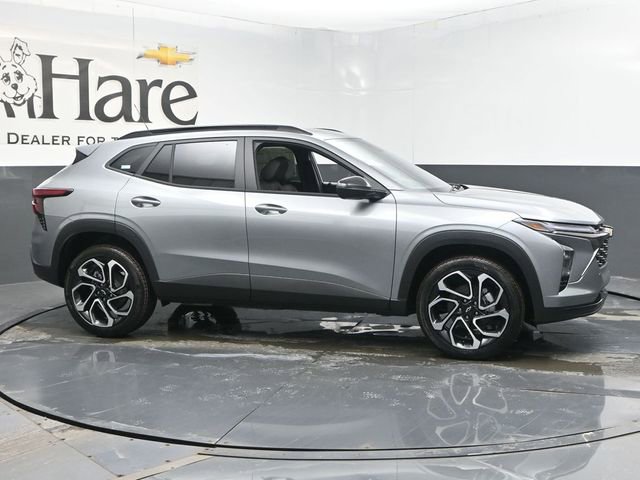 New 2026 Chevrolet Trax RS w/ Driver Confidence Package video 1