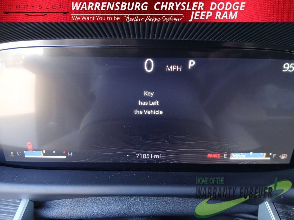 Used 2024 Jeep Wagoneer L Series II w/ Flexible Seating Group AWD/4WD image 19