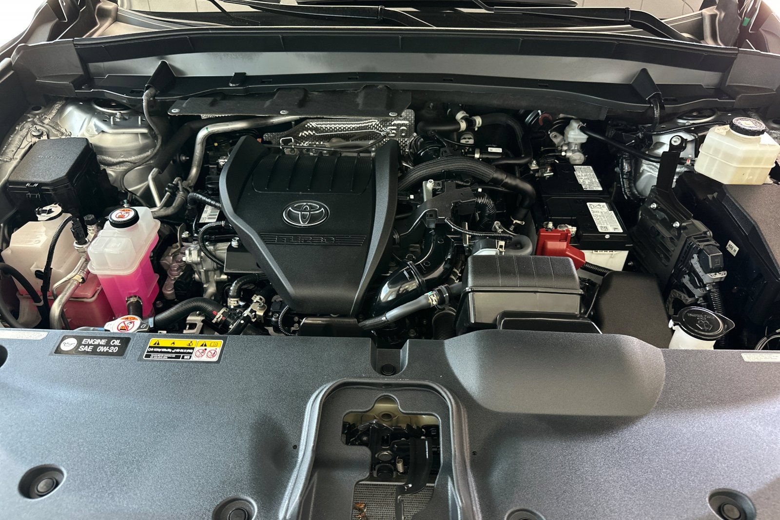 Used 2024 Toyota Grand Highlander FWD image 25