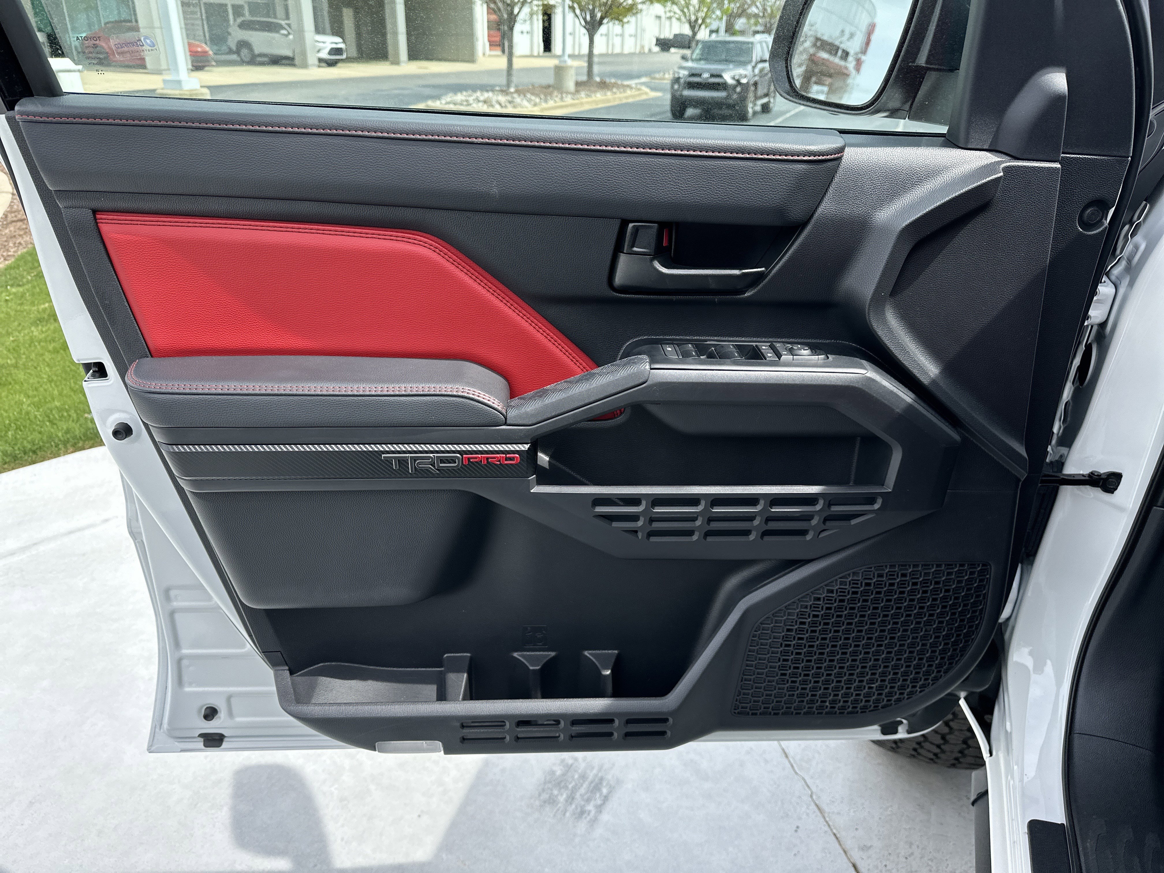 Certified 2025 Toyota Tacoma TRD Pro image 14