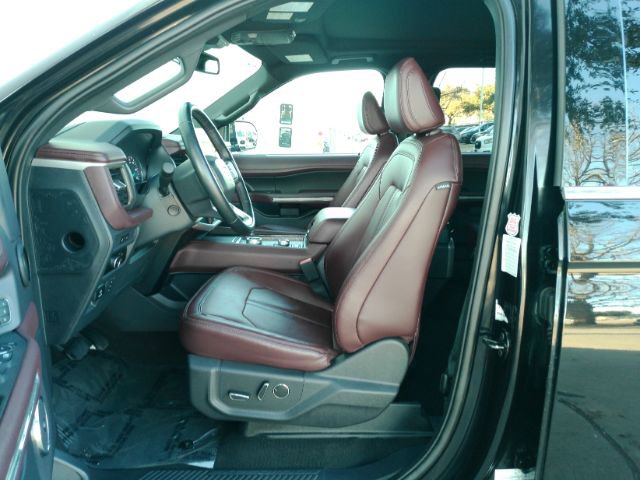 Used 2024 Ford Expedition Max Limited image 16