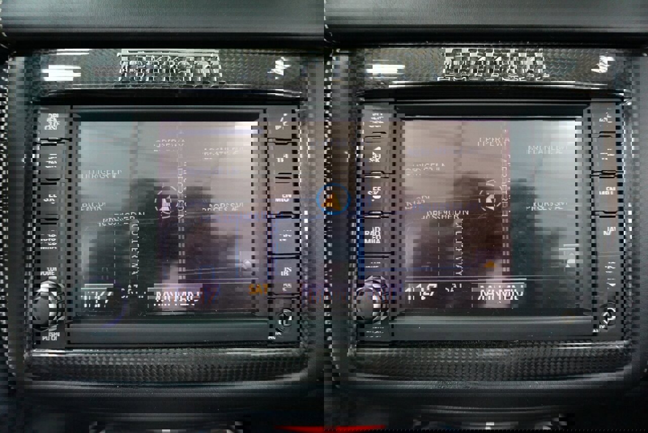 Used 2014 Ferrari California image 16