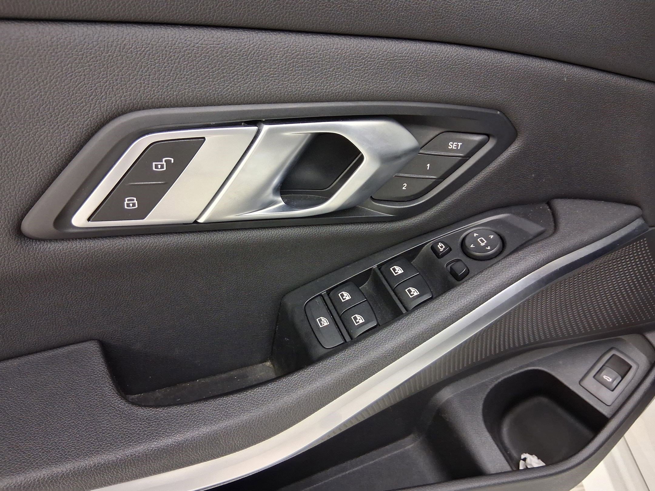 Used 2020 BMW 330i Sedan w/ Convenience Package image 24