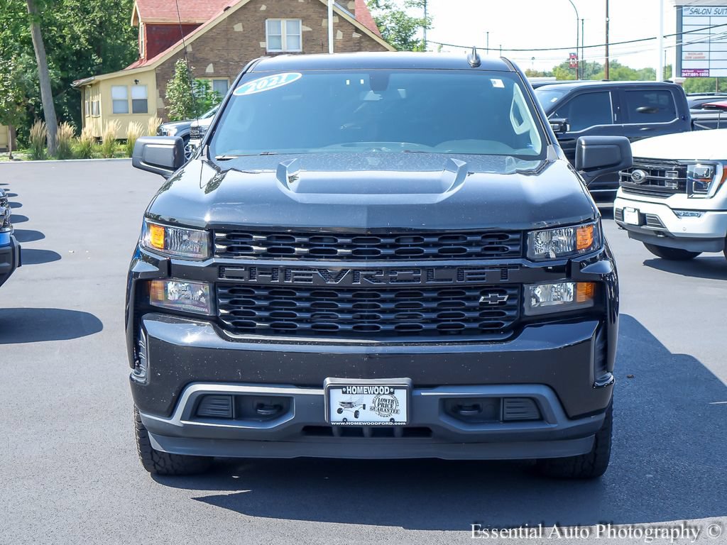 Used 2021 Chevrolet Silverado 1500 Custom AWD/4WD image 2
