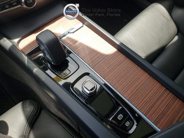 Used 2023 Volvo S60 B5 Ultimate w/ Protection Package Premier FWD image 22