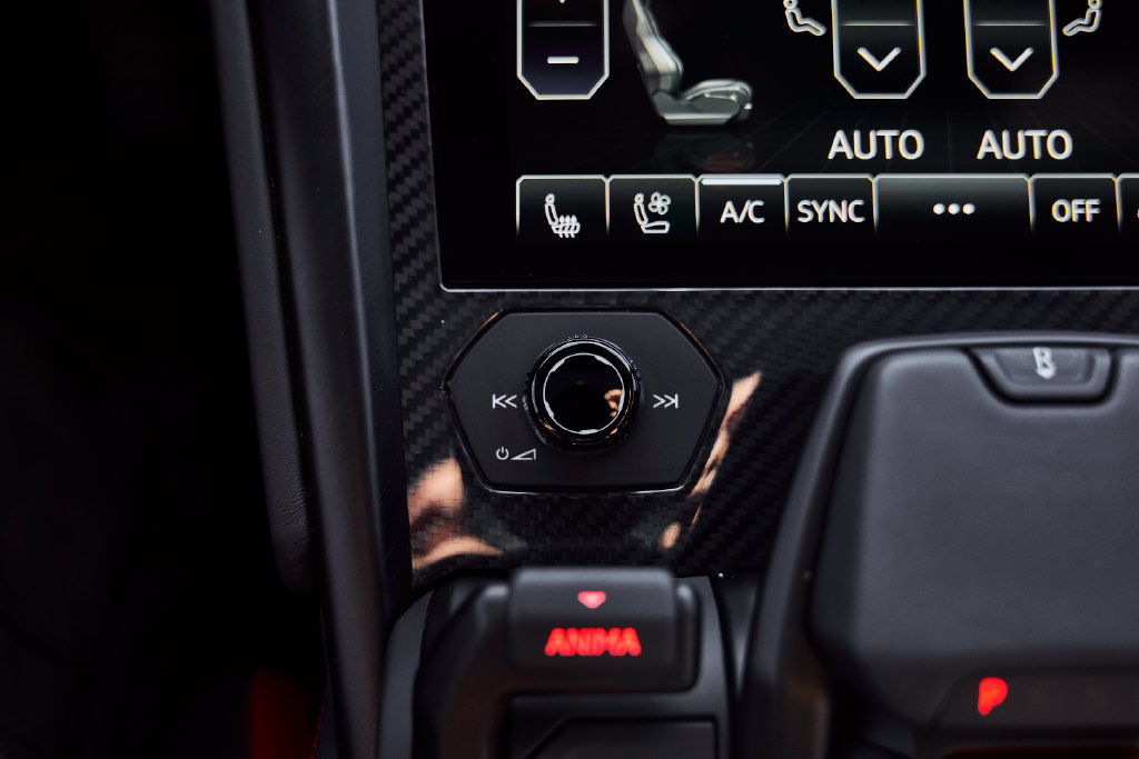 Used 2024 Lamborghini Urus S AWD/4WD image 72