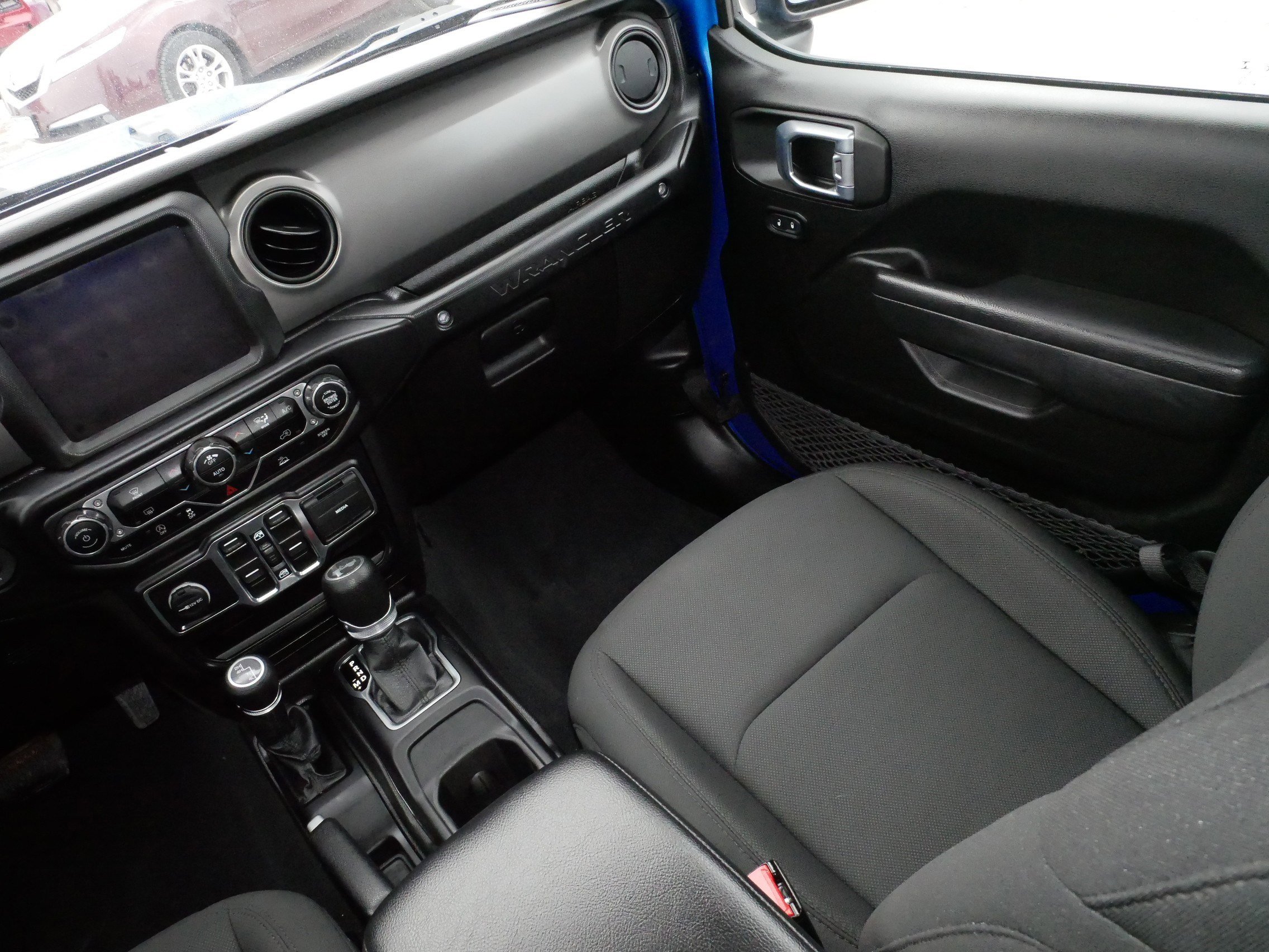 Used 2022 Jeep Wrangler Unlimited Sport S image 11