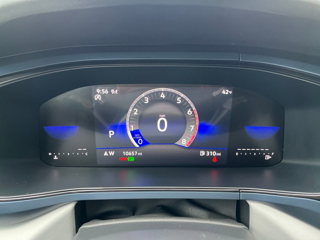 Certified 2023 Volkswagen Taos SE w/ Panoramic Sunroof Package image 11