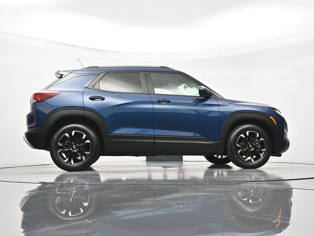 Used 2021 Chevrolet TrailBlazer LT w/ Convenience Package FWD image 38